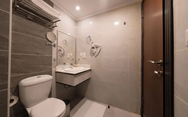 Al Ayam Elite Hotel