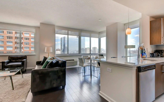 Global Luxury Suites at Newport