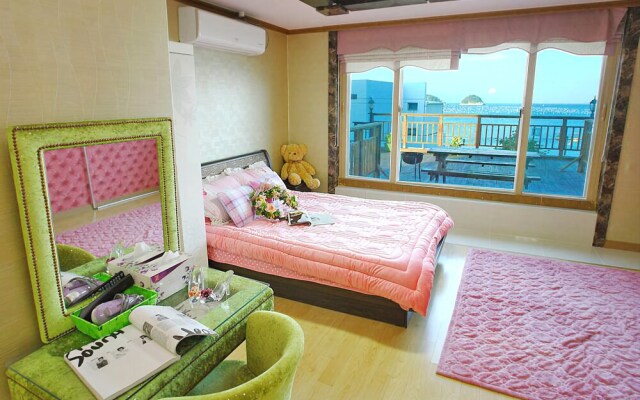 Yeosu Haeoreum Pension
