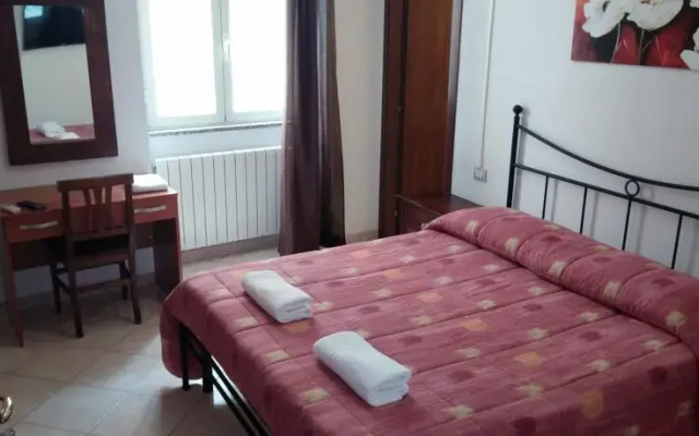 Rouge Bed & Breakfast