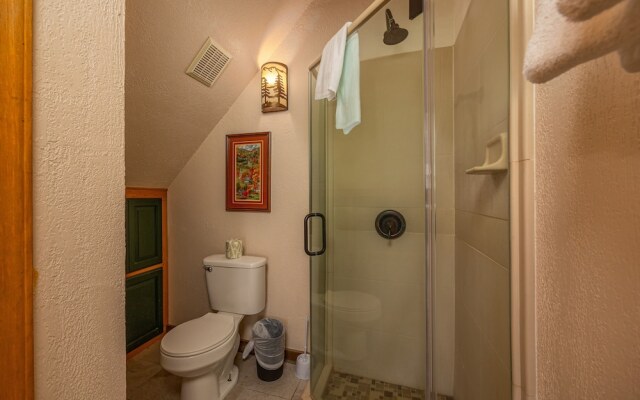 Windsong - Two Bedroom Cabin