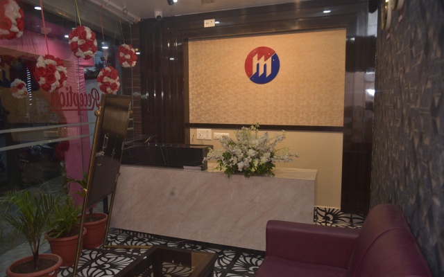 Hotel Maa International