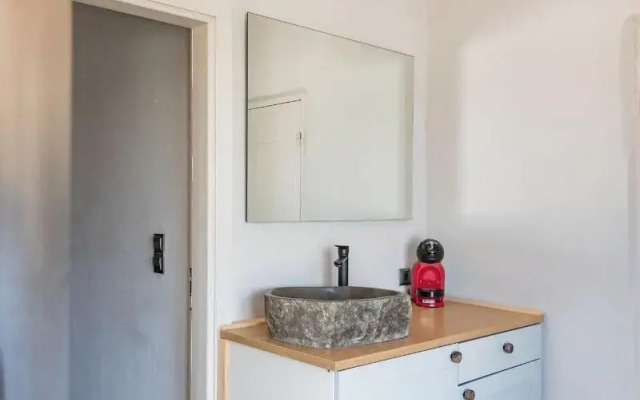 Rania Apartments Sea View