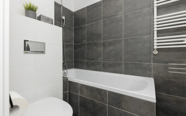 Szlachecka Apartment, Parking by Renters