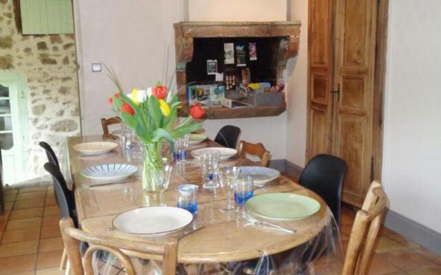 Gîte Salt-en-Donzy, 5 pièces, 8 personnes - FR-1-496-10