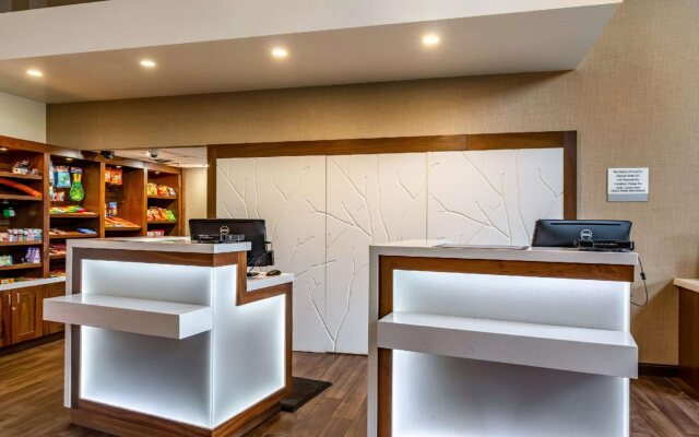 Clarion Hotel Portland Airport