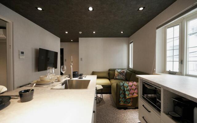 Real Life Aoyama 2BR Suite 5pax 3bed 3min Metro