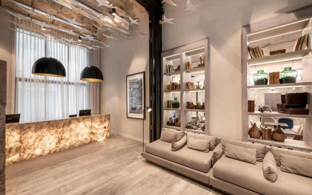 Efe Hotel & Cowork