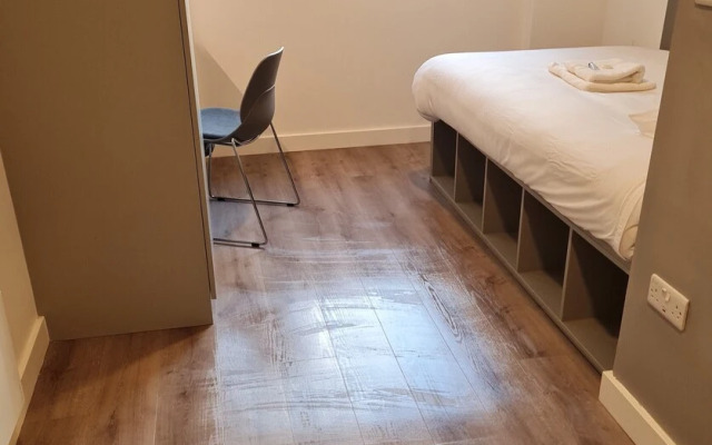 Ensuite Rooms for Student Only - Dublin