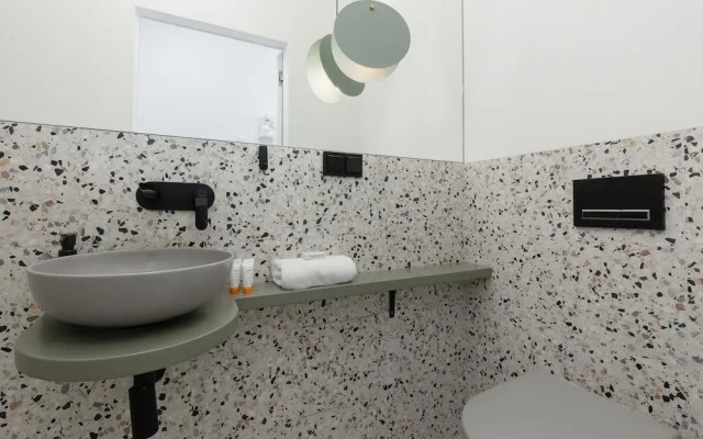 Comfy Studio Grójecka Warsaw by Renters