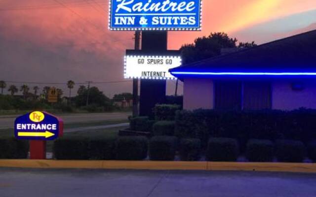 Raintree Inn & Suites