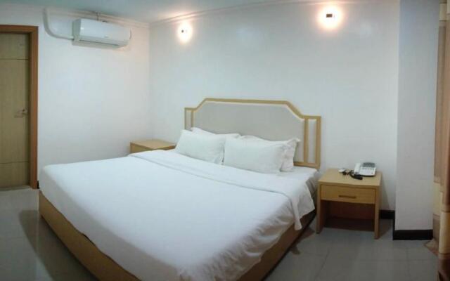 Punta Clark Hotel