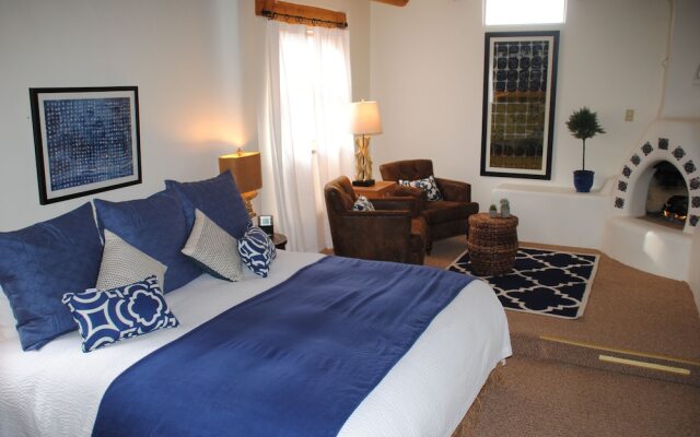 Old Taos Guesthouse Inn