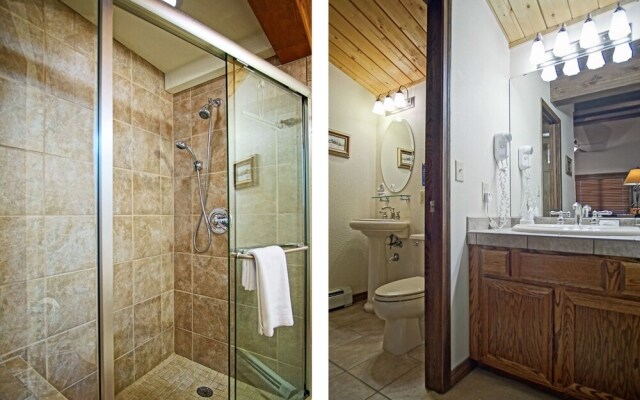 The Phoenix 228 4 Bedroom Condo