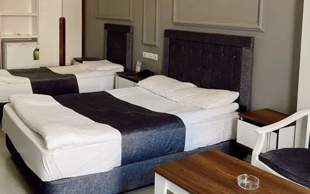Şenler Otel