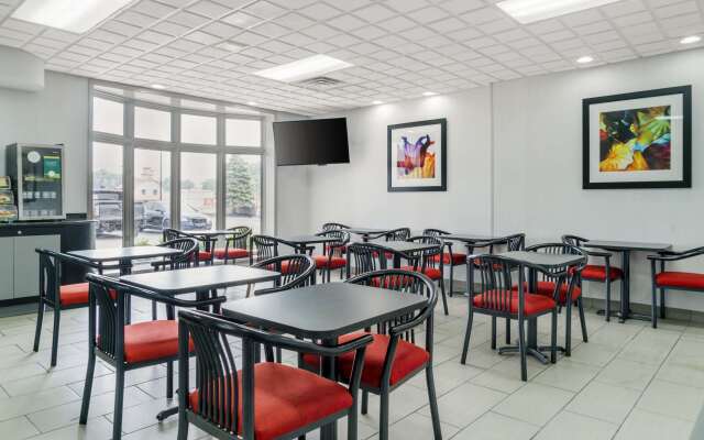 Quality Inn and Suites Livonia