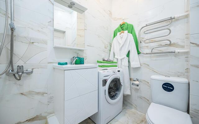 Пять Звёзд на улице Героя Яковлева 17