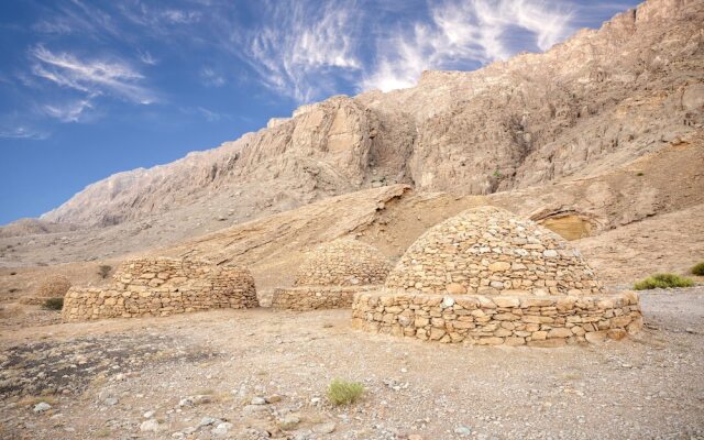 Pura Eco Retreat Jebel Hafit Desert Park