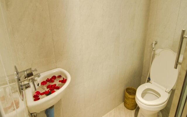 Shwe Htee Guest House Chinatown