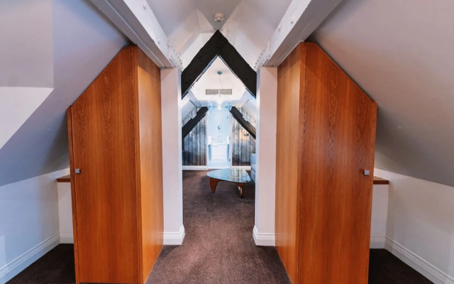 The Bull and Townhouse, Beaumaris- The Inn Collection Group
