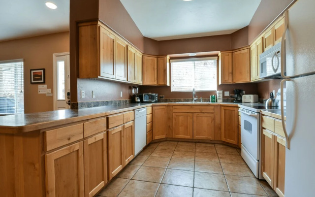 Cottonwoods 443