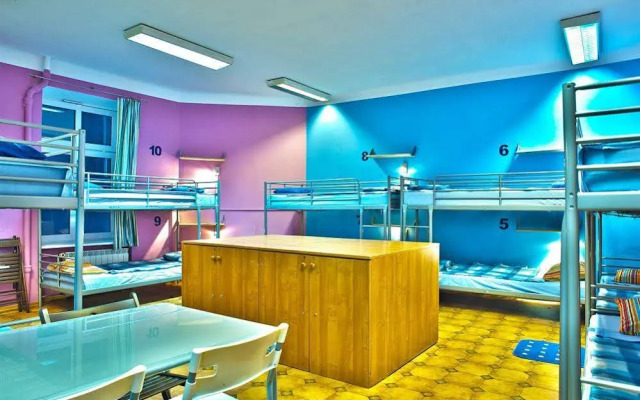 Nathans Villa Hostel Warsaw