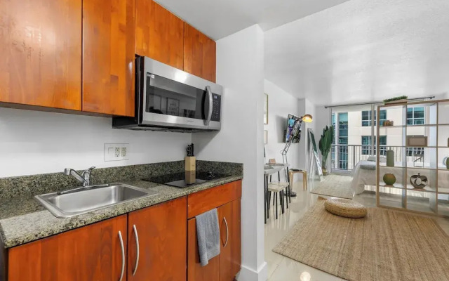 Modern Condos Available in Brickell