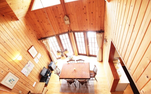 Yamanaka-lake log house HS2