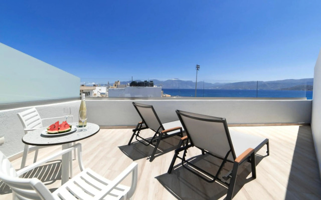 Naiades Marina Hotel