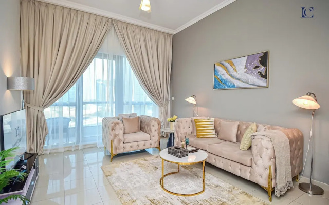 MRNE - Spacious furnished apartment