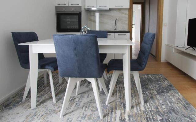 Alkima 1 BR apartment with a sea view