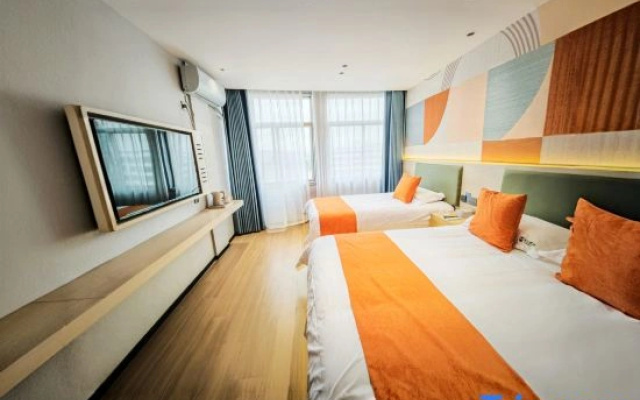 Yiwu Muyun Hotel