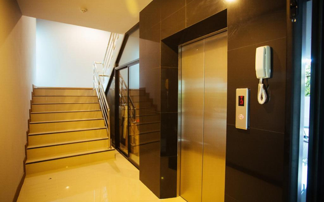 Noble Tarntong Boutique Hotel