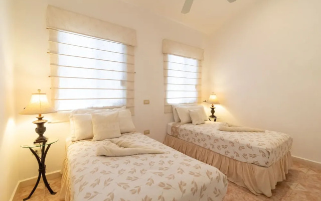 Condo Santuario by Playa Paradise