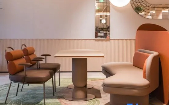 Orange Hotel (Taoyangli Branch, People's Square, Jingdezhen)