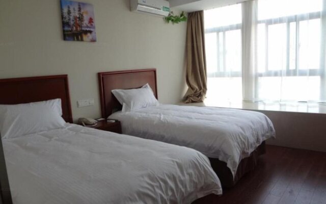 Green Tree Inn Nanjing Dachang Xinhua Road Express Hotel