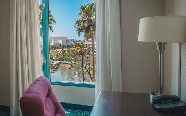Costa Mesa Marriott
