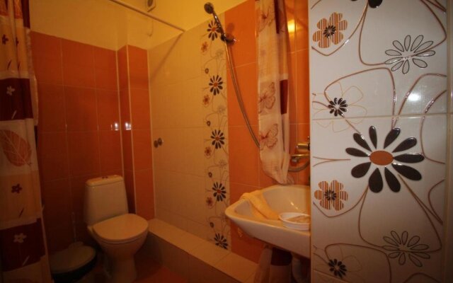 Family Guest House Kostovi