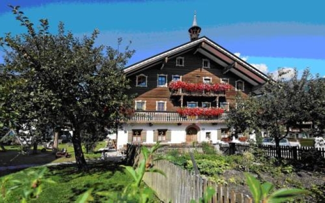 Baby- und Kinderbauernhof Scharrerhof & Ferienhaus Scharrerhof