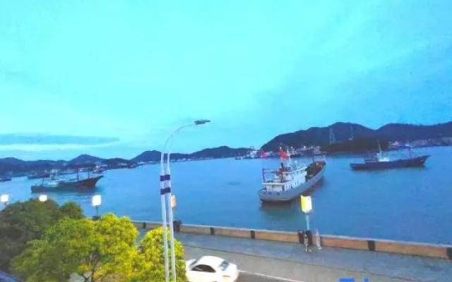 Xiangshan County Shipu Pujia Hotel