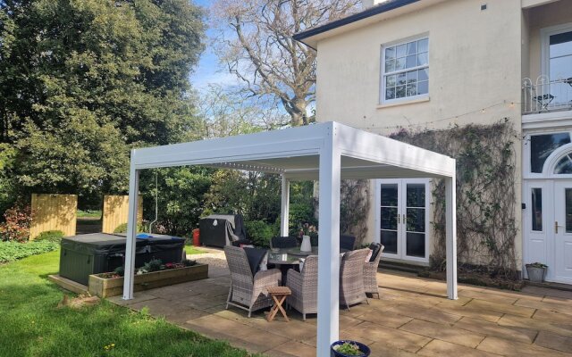 Luxury Georgian Villa 8 Bedrooms Dog Friendly