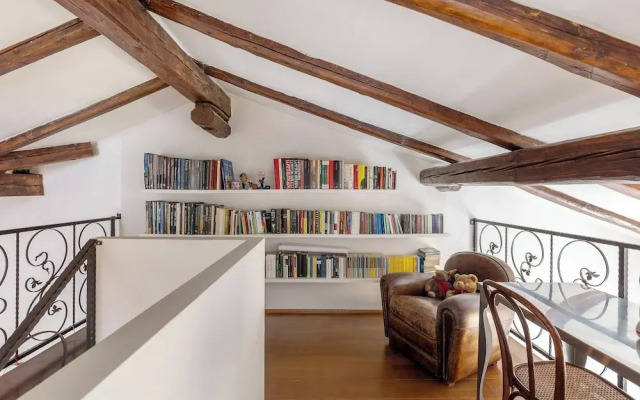 Country Style House in Bologna