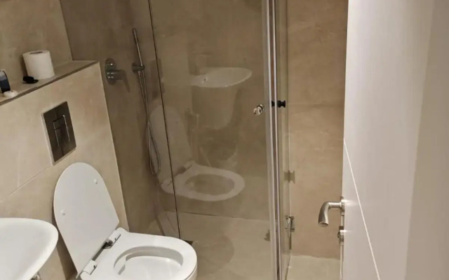 New Metropole Hotel
