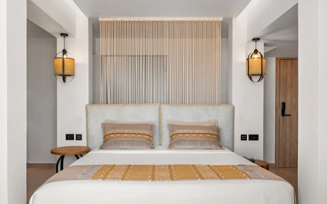 Cabana Blu Lifestyle Boutique Hotel & Suites