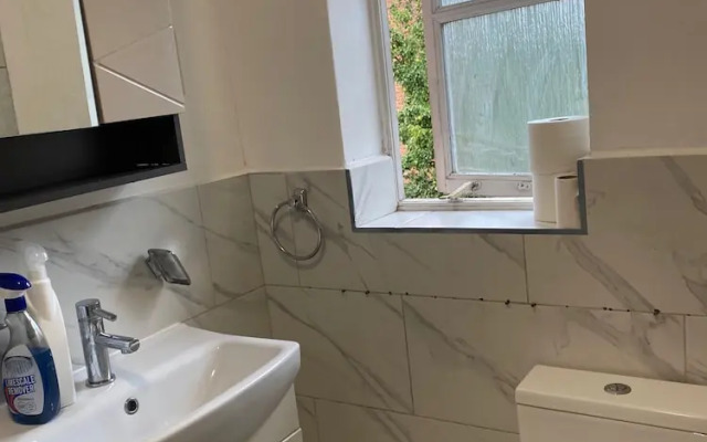 London Dream House - 4 Bedrooms