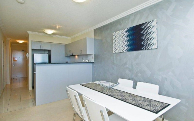 Aqualine Apartments