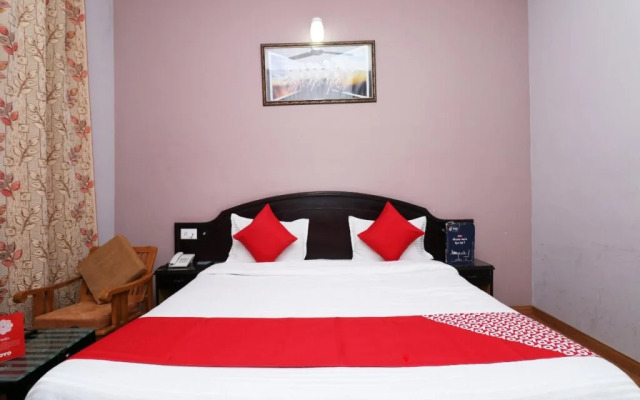 Hotel Binsar Rooms By OYO Rooms