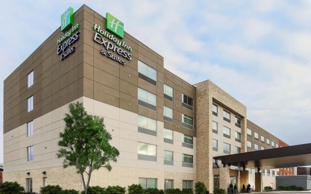 Holiday Inn Express & Suites Chicago O'Hare Airport, an IHG Hotel