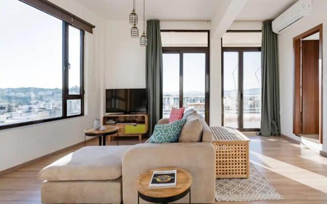 Explore Nightlife Near an Apartment With an Acropolis View