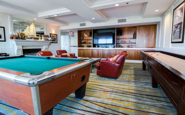 Palisade Palms Beachfront